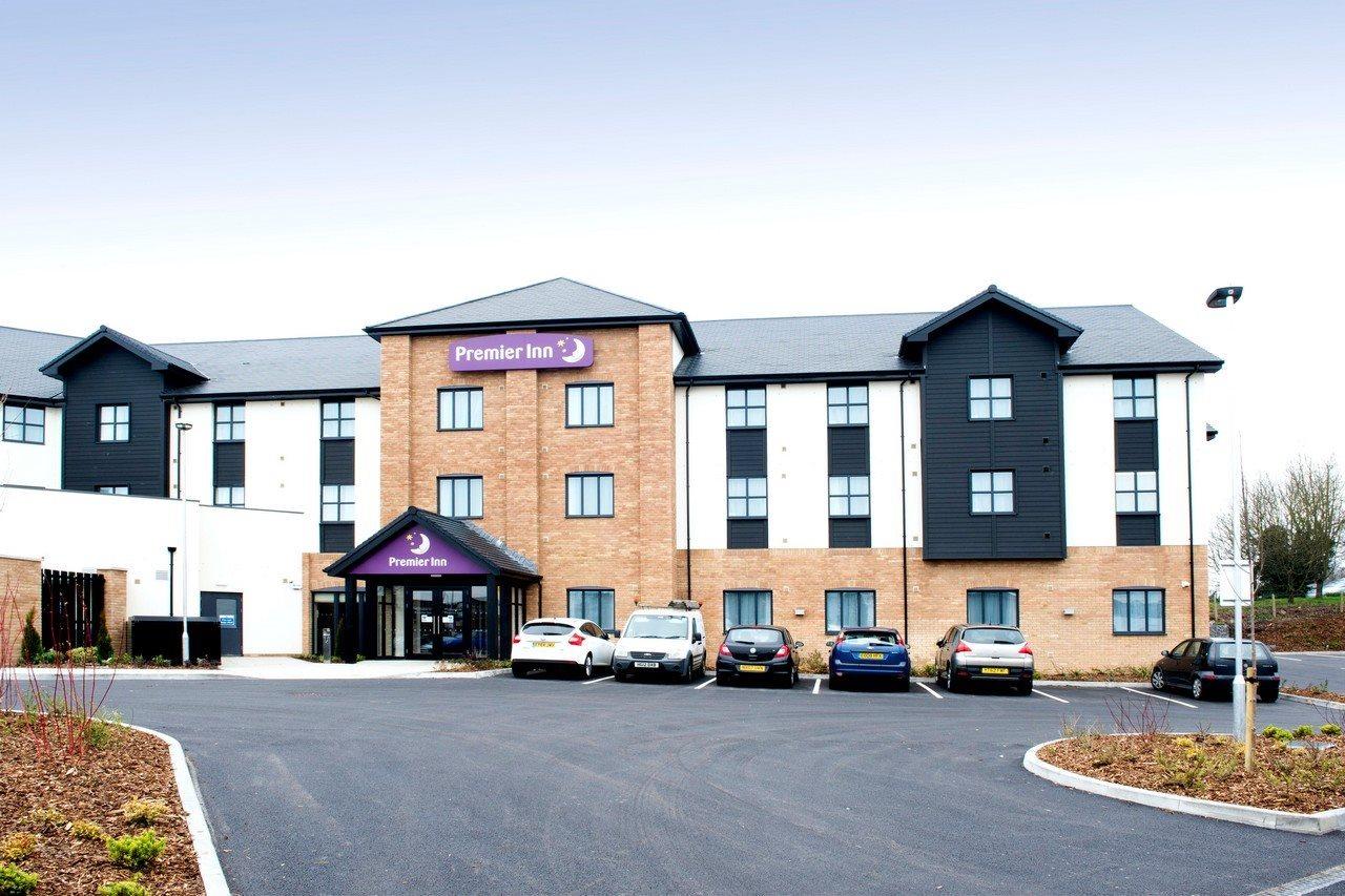 Premier Inn Ware Ngoại thất bức ảnh