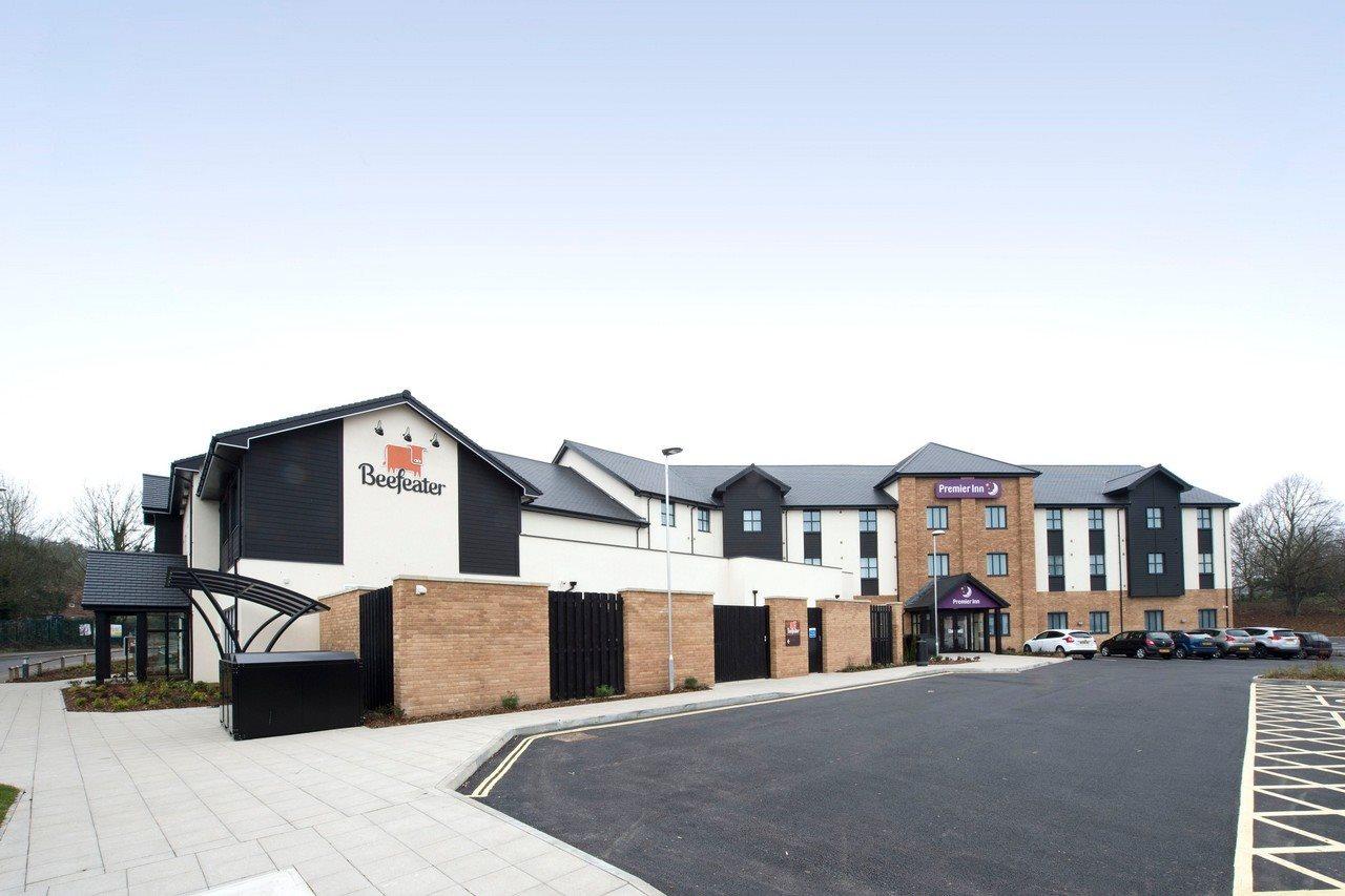 Premier Inn Ware Ngoại thất bức ảnh
