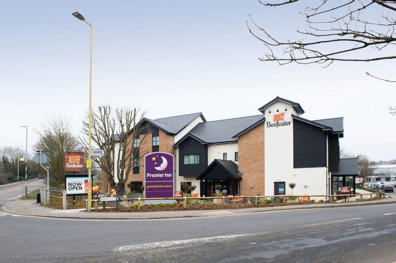 Premier Inn Ware Ngoại thất bức ảnh